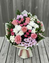 Букет цветов из:  Альстромерии, Гвоздики, Розы и Хризантемы #REPLACE_PRED# Остров