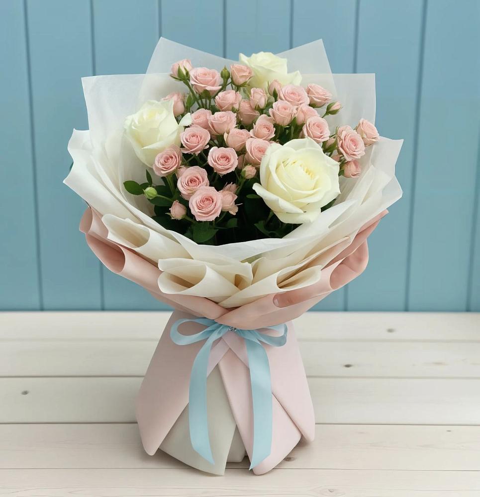 Букет цветов из: Розы в Остров