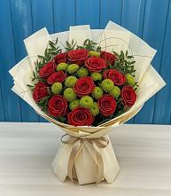 Букет цветов из:  Розы и Хризантемы в Остров