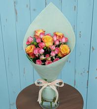 Букет цветов из:  Розы в Остров